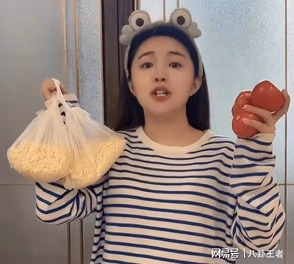 金龜子不配當媽?住8000萬豪宅,女兒13歲戀愛還裸婚,婚後租房住