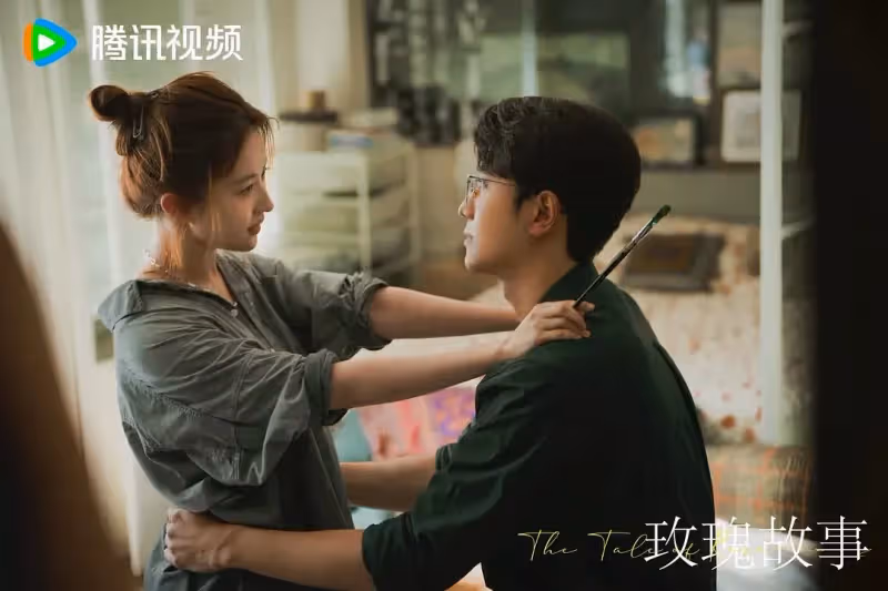 有片｜劉亦菲破尺度激吻15回又美又慾！《玫瑰》男人們片酬差距曝光