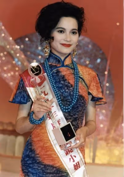 TVB花旦曾跟圈中人交往,因生育問題導致分手,53歲單身不覺遺憾