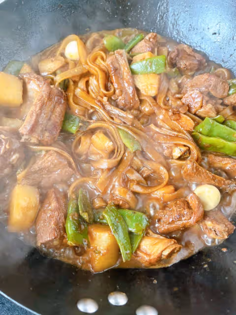 家常排骨🍖土豆燉豆角