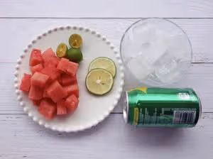自製夏日神仙飲品❗️西瓜檸檬雪碧飲❗️