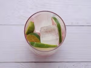 自製夏日神仙飲品❗️西瓜檸檬雪碧飲❗️