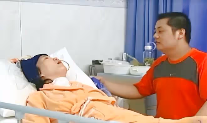 回顧:廣西一男子照顧植物人妻子,沒想到妻子竟順利產子後甦醒