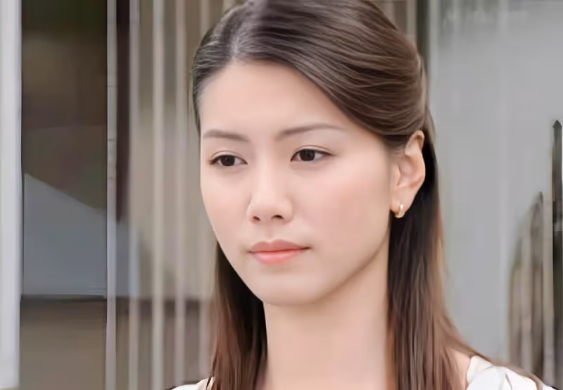 她是娛樂圈「最美渣女」,出道30年換14個男友,如今45歲無人敢娶