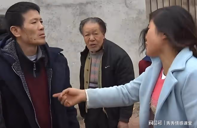 哥哥是個妻管炎,母親葬禮結束後,哥哥把我送出大門:以後別來了
