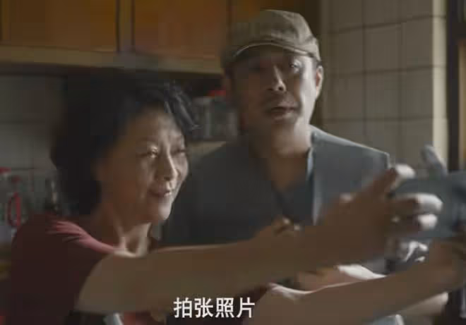票房口碑齊飛,看完《走走停停》,我想說:這一胡歌贏麻了