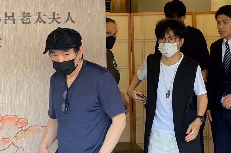 寬姐母喪｜康康希望寬姐多休息　喜翔、黃騰浩現身致哀