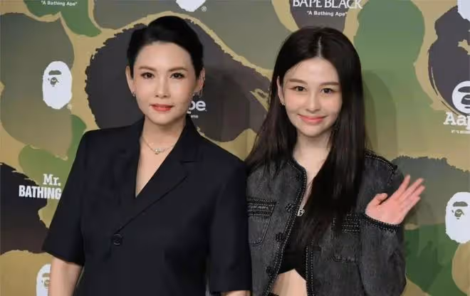 邱淑貞大女兒算不算大美人,看看她和媽媽的合照就知道了