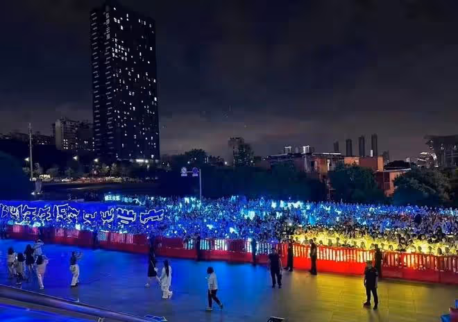王俊凱粉絲控訴《你好星期六》工作人員要求粉絲位置，引發熱議
