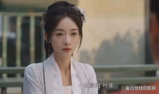 墨雨雲間：姜梨給蕭衡包紮傷口心疼哭了，蕭衡卻害羞得不敢看老婆