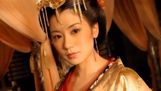 還記得最帥小嬴政嗎？打個暑假工驚艷觀眾十幾年，37歲的他長這樣