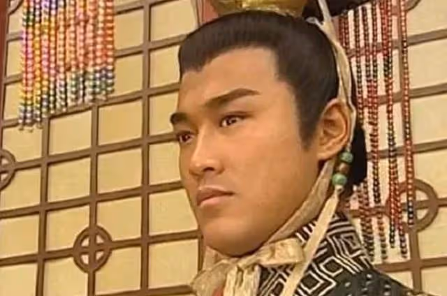 還記得最帥小嬴政嗎？打個暑假工驚艷觀眾十幾年，37歲的他長這樣