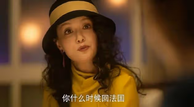 入行9年拿影后，巔峰時期結婚隱退，復出後59歲撞臉張蘭看懵觀眾