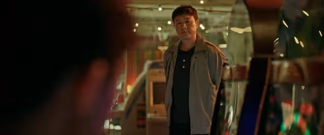 看不見影子的少年：王警官放長線釣大魚，小七才察覺，邊母被下毒