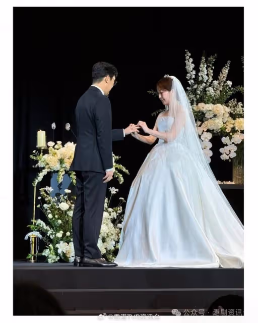 林夏薇激罕貼夫婦合照甜蜜滿瀉!與日劇男神佐藤健合體出席婚宴