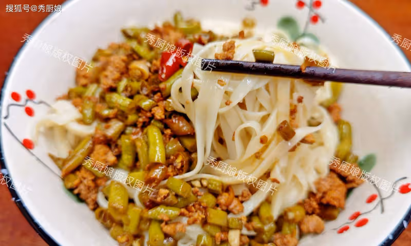 6月使勁吃這菜,全身都是寶,隨手一炒就是下飯菜!營養又便宜!