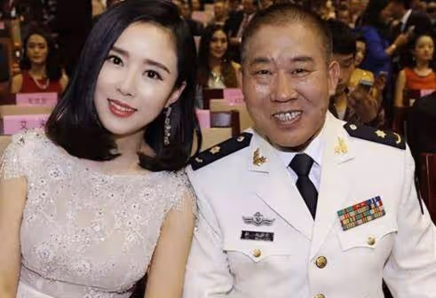他是國家一級演員,因嘴歪演了一輩子壞人,女兒竟是我們熟悉的她