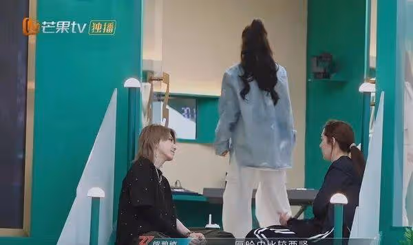 要不是郭碧婷的「厚臉皮」,劉忻這次怕是要被罵上熱搜了