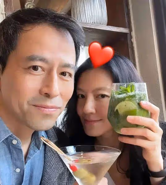 TVB欣賞,王晶力捧,31歲退圈嫁富商被寵成寶,她到底有什麼魅力?