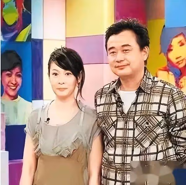 劉若英捲入爭家產醜聞!曾被指插足黃磊婚姻,嫁富豪老公後分房睡10年