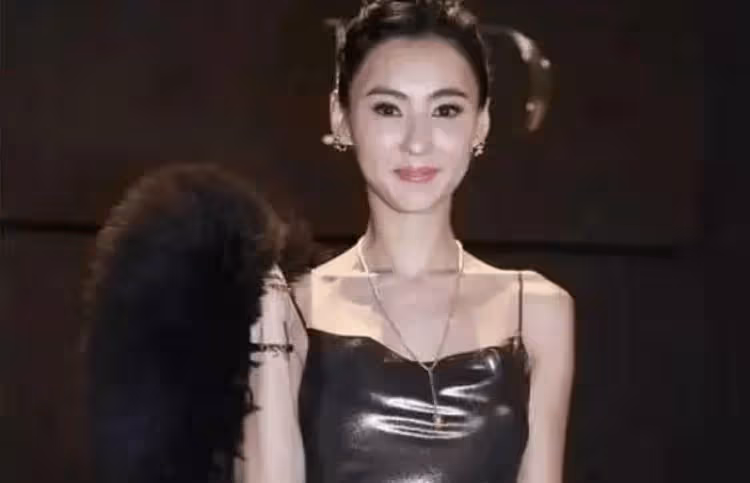 謝霆鋒不願用自己的錢養別人的孩子,張柏芝拉三胎兒子拍廣告,為其進圈鋪路