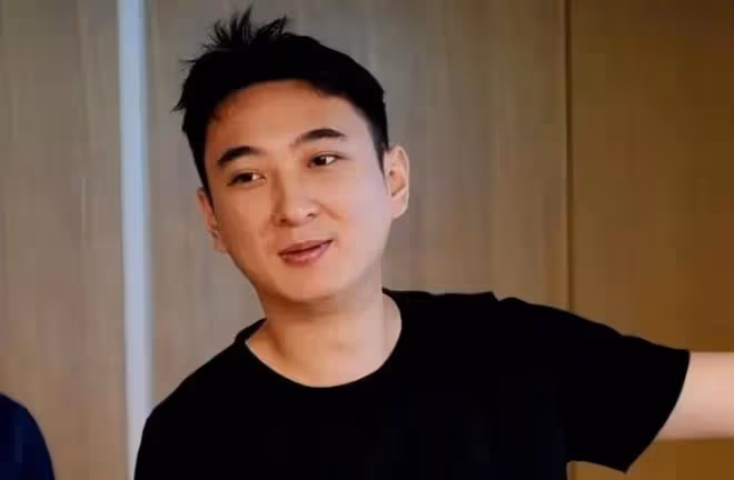 黃一鳴再次錄視頻表態孩子是王思聰的,她有可能獲得數億撫養費