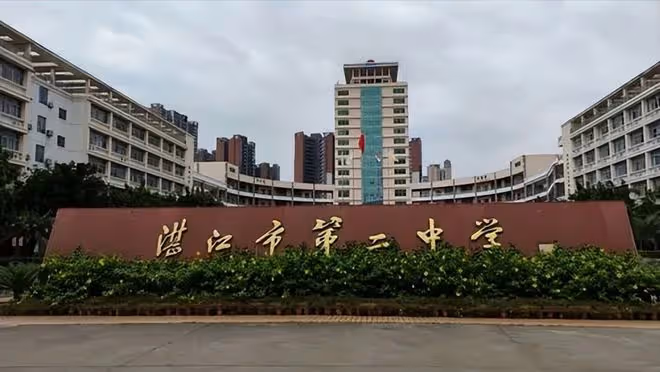 回顧:廣州神童陳舒音:12歲考入浙江大學醫學專業,如今怎樣了