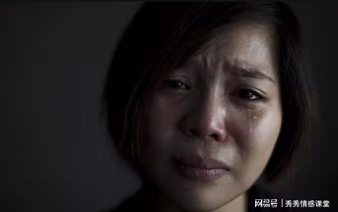 2012年,一大學教師將12歲兒子掐死,兒子生前常說:媽媽我愛你