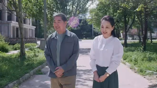 玫瑰的故事：張蘭我勸你善良！國棟媽被說酷似張蘭，曾是雙料影后
