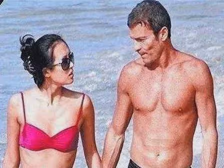 汪峰女兒感恩章子怡的一番話讓人動容，她真的給了孩子極致的愛