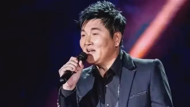 孫楠衝上熱搜！身高178，體重130斤引爆笑，坐韓紅對面瘦到認不出