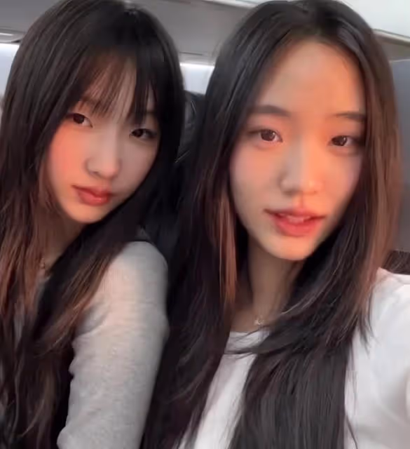 小S大女兒高中畢業,小S自誇誰這麼會生啊!母女穿同款禮服出鏡