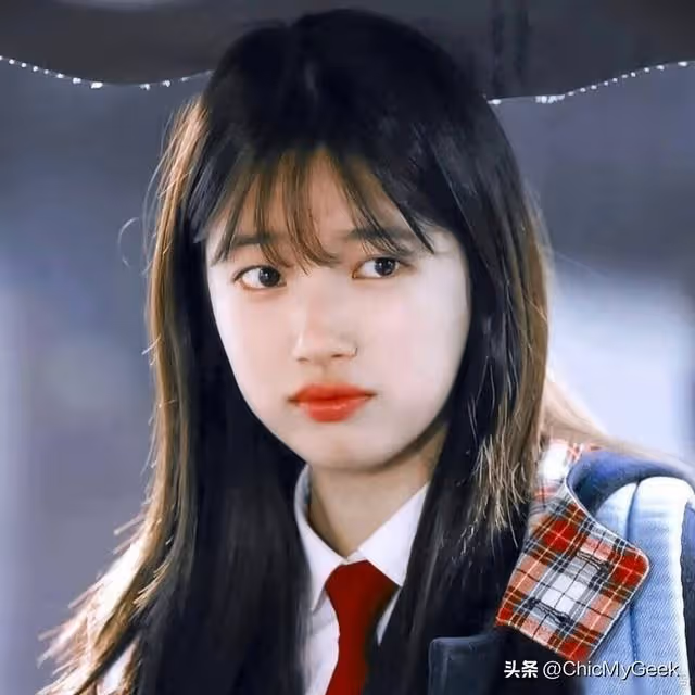陪朋友選秀卻自己成大明星，至今是南韓國民初戀！