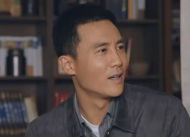 收視第一!《新聞聯播》表揚,央視這部黑馬劇,讓我想站起來鼓掌