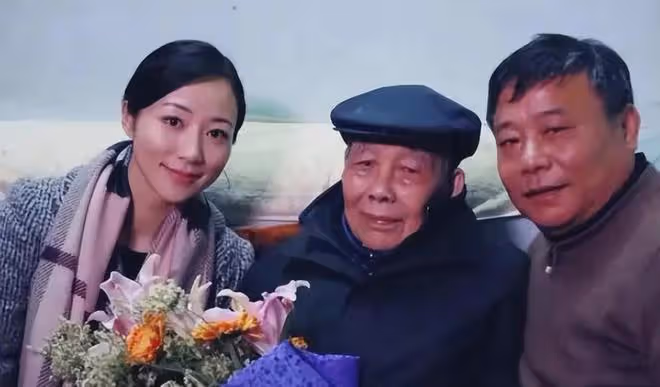 41歲韓雪跌下神壇，她到底做錯了什麼？