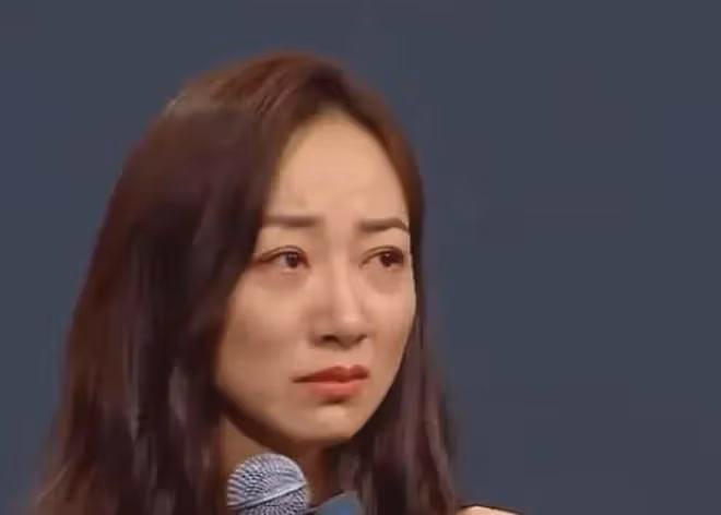 41歲韓雪跌下神壇，她到底做錯了什麼？