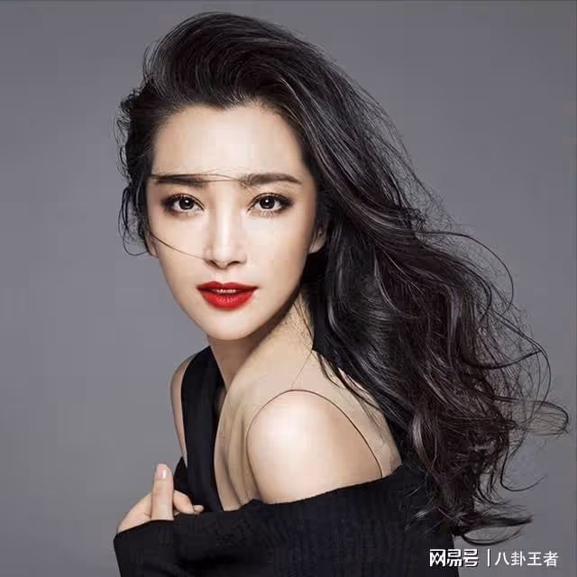 突發!50歲李冰冰患病,正常生活成幻想,10萬月薪請不到1個保姆
