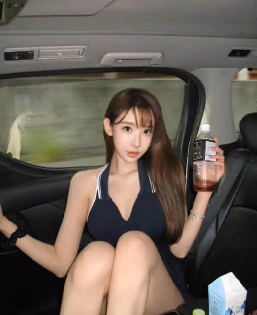 陳冠希舊愛突宣布「分手」!車廂曬火辣自拍!曾被前男友爆密照追債