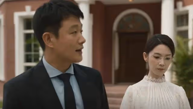玫瑰的故事:蘇更生無意中露出的一物,揭開過往隱秘