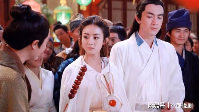 看《玫瑰的故事》終於明白,為什麼彭冠英入行13年都沒能火起來了