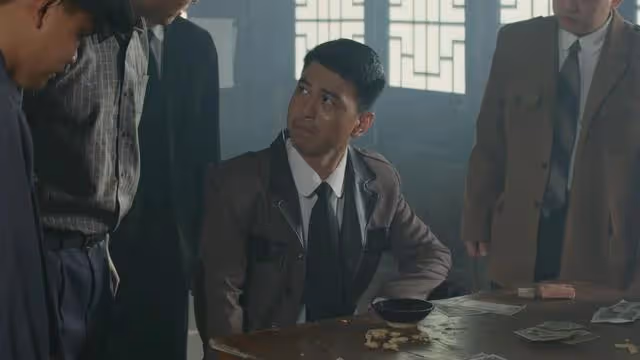 林蔓莉暴屍街頭,蘇行都不知蜂王要換掉莊老大