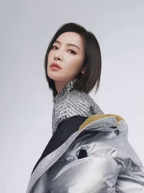 不是吧!當年被全網嘲笑的唐藝昕伴娘團,如今個個高攀不起