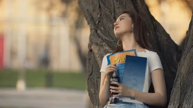 玫瑰的故事:被悔婚的芝芝不知,任勞任怨7年,為何比不過一張臉