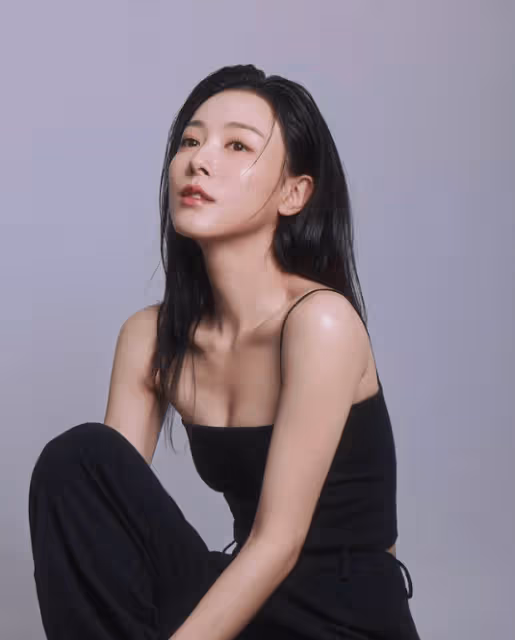 曾志偉兒媳婦獲封「劇版最美小三」,一反常態曬泳照,又美又性感