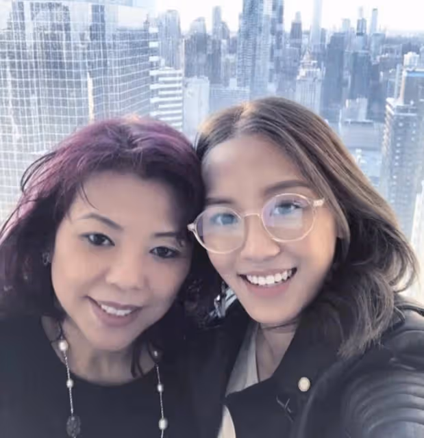 TVB離巢小花蘇韻姿近況曝光!父親婚內出軌,靠母親身兼多職養大
