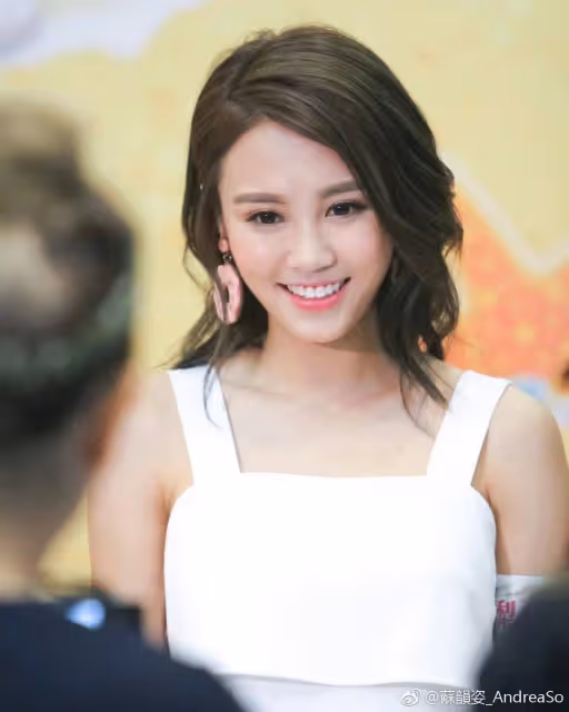 TVB離巢小花蘇韻姿近況曝光!父親婚內出軌,靠母親身兼多職養大