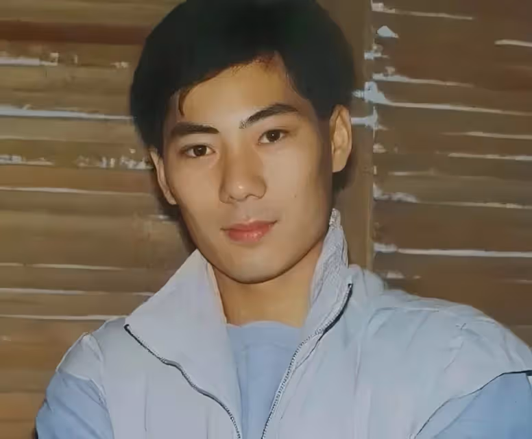香港男星鄧浩光身材突然消瘦,遭質疑患病,失業四年想復出拍戲