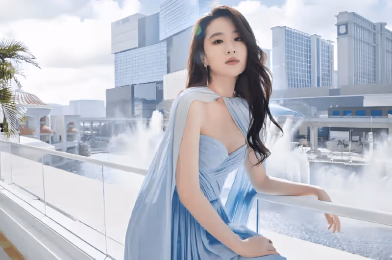 劉亦菲的大腿,撕破多少女明星的「虛偽」的面具