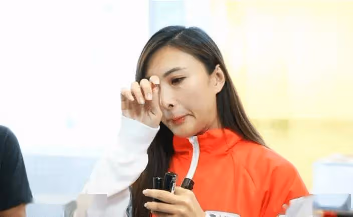 28歲TVB前女星與老公度蜜月!大曬三點式泳照!曾因犯錯被解約