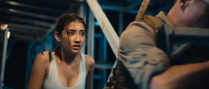 《制暴》新疆美女新人伊米娜太驚艷!魔鬼身材性感火辣